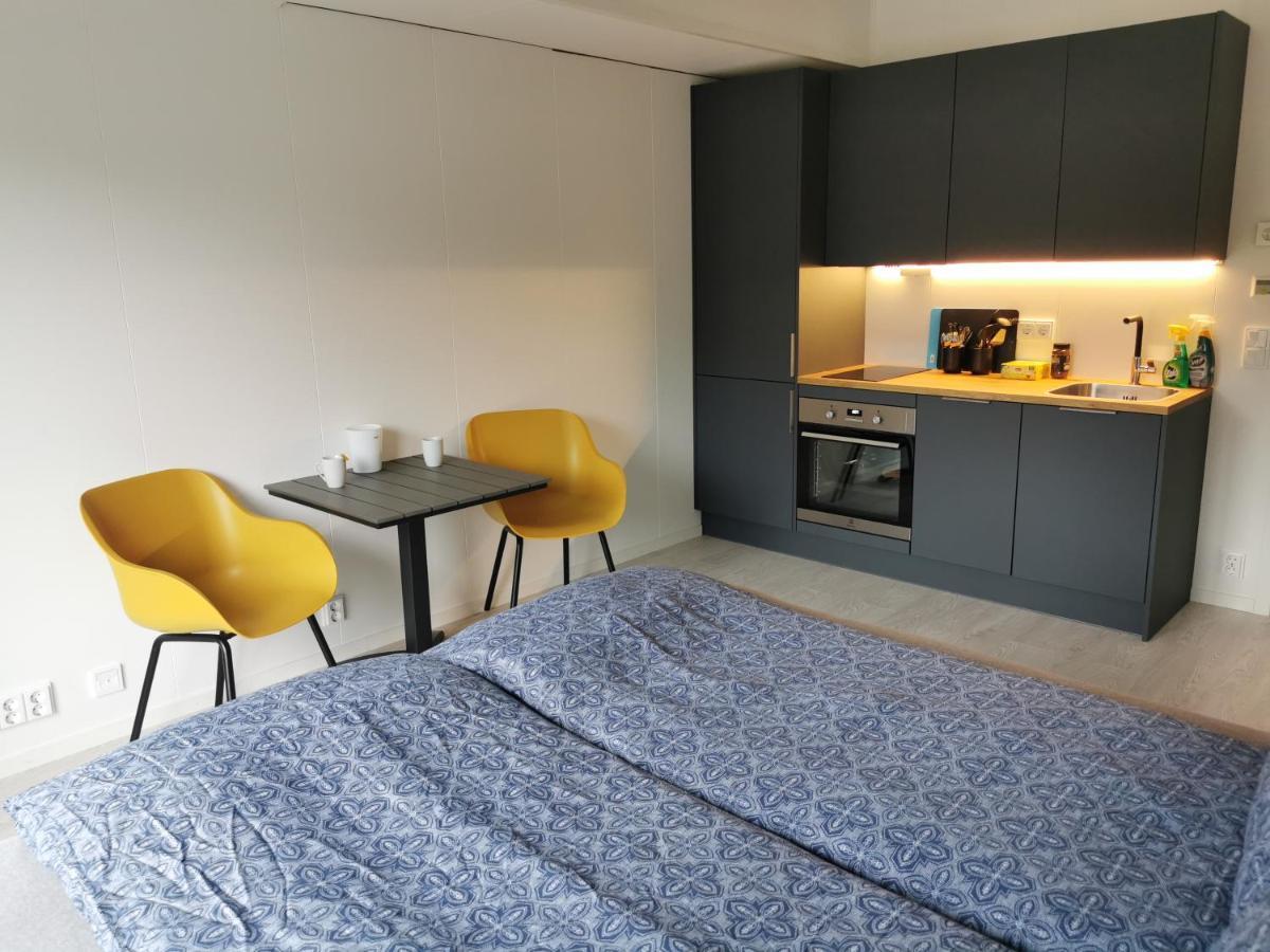 Lofoten Studio Apartment, Vestermyrveien 11 Svolvaer Bagian luar foto